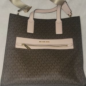 MK purse